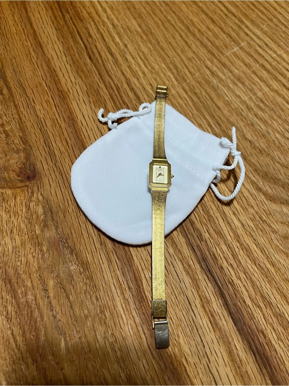 Vintage Citizen Classic Gold-Tone Women's Bracelet Watch